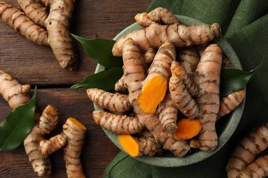 Organic turmeric root, the anti-inflammatory herb in Be Energized tea